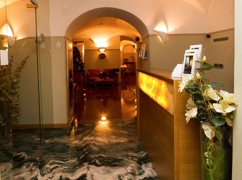 Hotel Vardar Котор Экстерьер фото