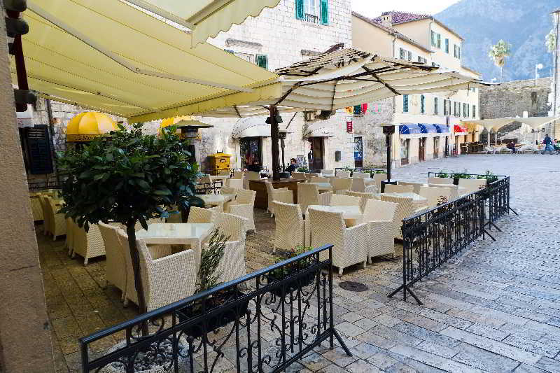 Hotel Vardar Котор Экстерьер фото